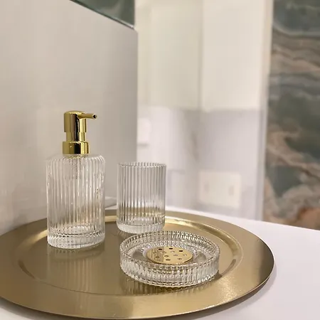 La Chartreuse Luxury 2a-2b Parme